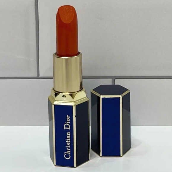 Dior 593 Verona Lipstick - Picture 1 of 1